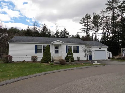 1 Fox Hill Circle Tilton NH 03276