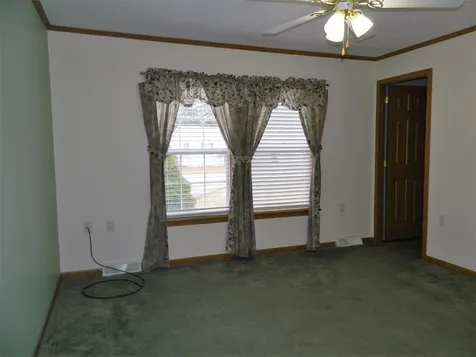 1 Fox Hill Circle Tilton NH 03276