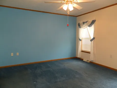 1 Fox Hill Circle Tilton NH 03276