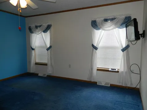 1 Fox Hill Circle Tilton NH 03276