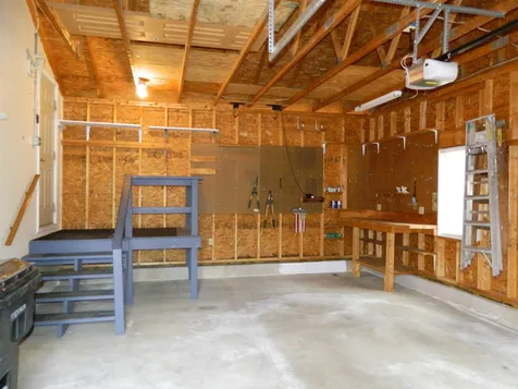 1 Fox Hill Circle Tilton NH 03276