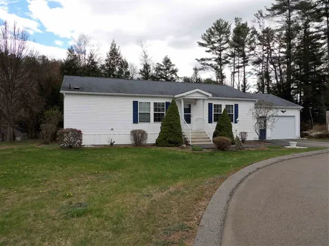 1 Fox Hill Circle Tilton NH 03276