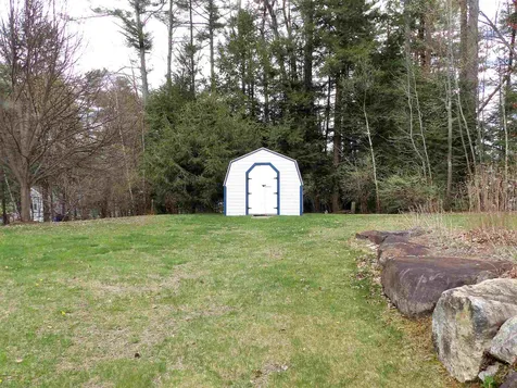 1 Fox Hill Circle Tilton NH 03276