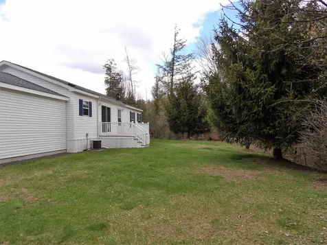 1 Fox Hill Circle Tilton NH 03276