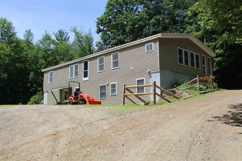 35 Perkins Hill Road Alexandria NH 03222