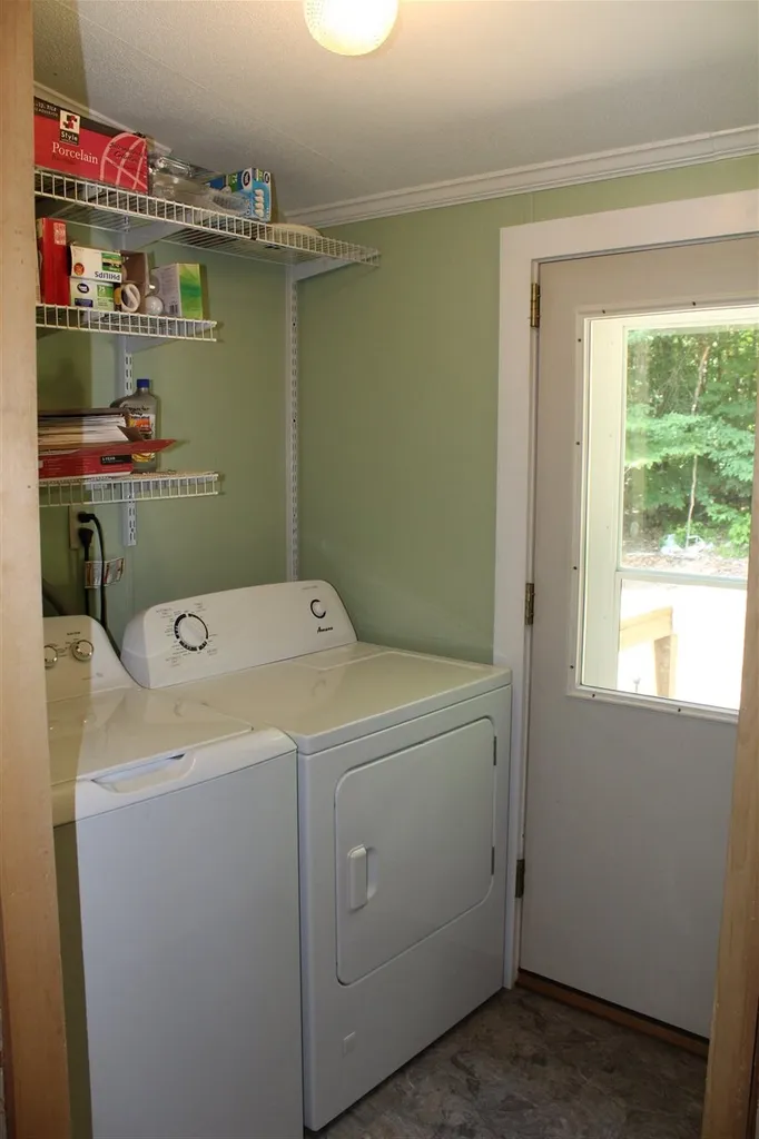 35 Perkins Hill Road Alexandria NH 03222