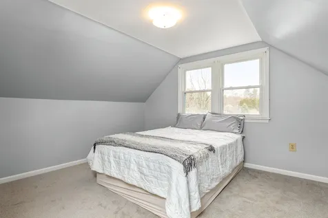 7 Toftree Lane Dover NH 03820