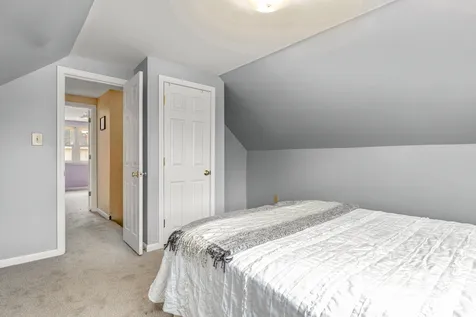 7 Toftree Lane Dover NH 03820