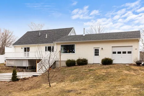 7 Toftree Lane Dover NH 03820