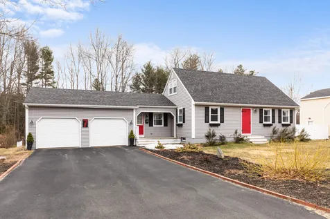 7 Toftree Lane Dover NH 03820