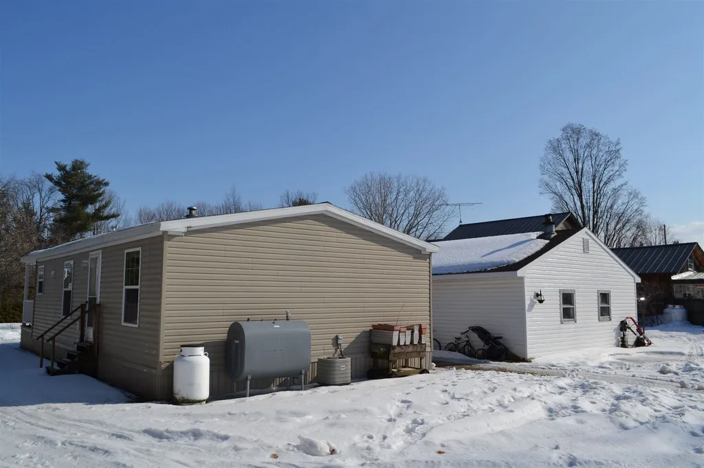 264 Brosseau Road Highgate VT 05459