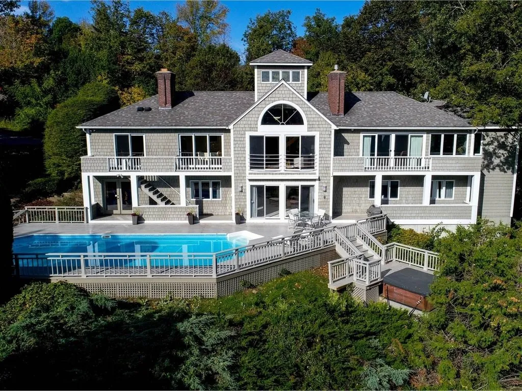 38 Contentment Lane South Hero VT 05486