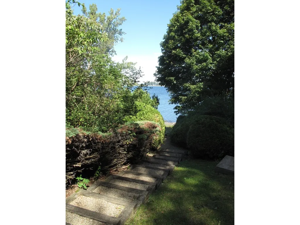 38 Contentment Lane South Hero VT 05486