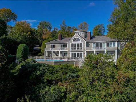 38 Contentment Lane South Hero VT 05486