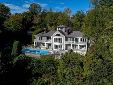 38 Contentment Lane South Hero VT 05486
