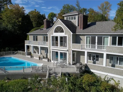 38 Contentment Lane South Hero VT 05486