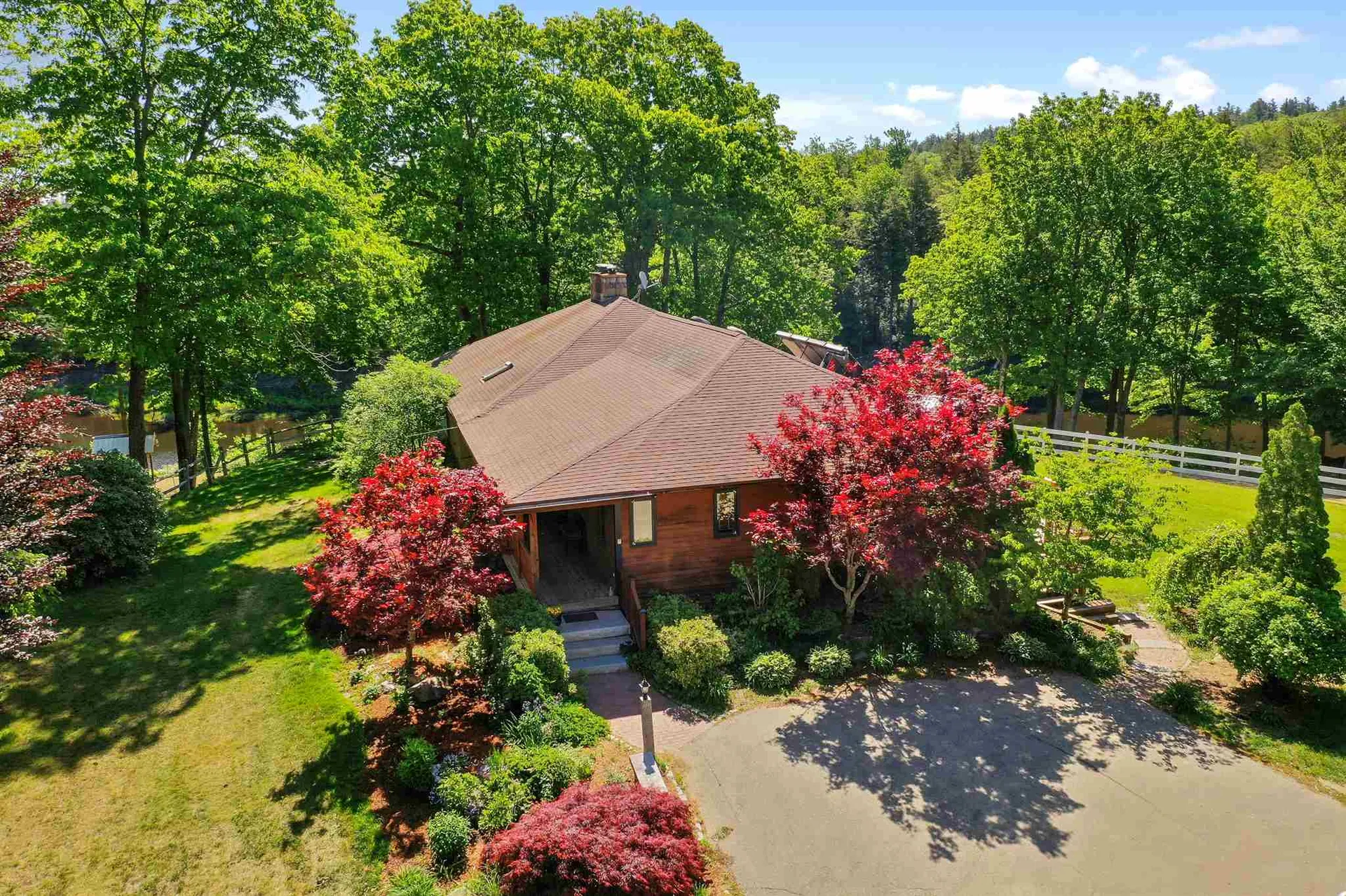233 Old Temple Road Lyndeborough NH 03082