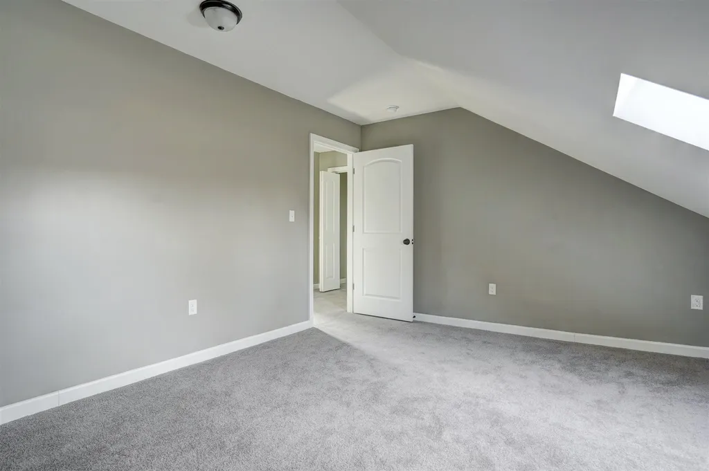 284 Main Street Somersworth NH 03878