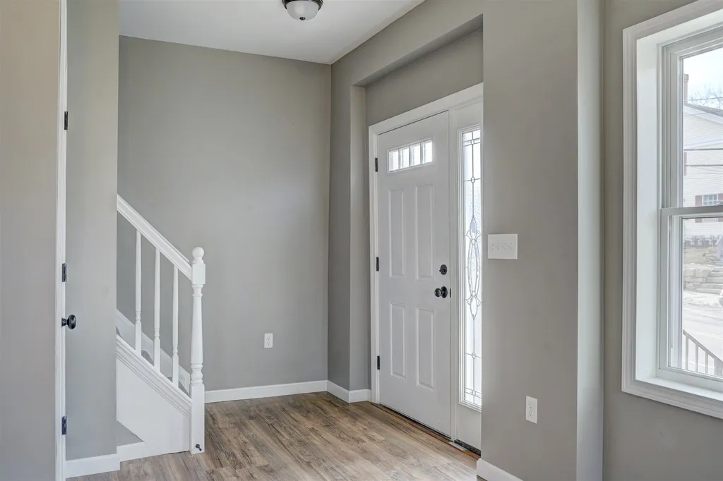 284 Main Street Somersworth NH 03878