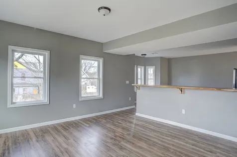 284 Main Street Somersworth NH 03878