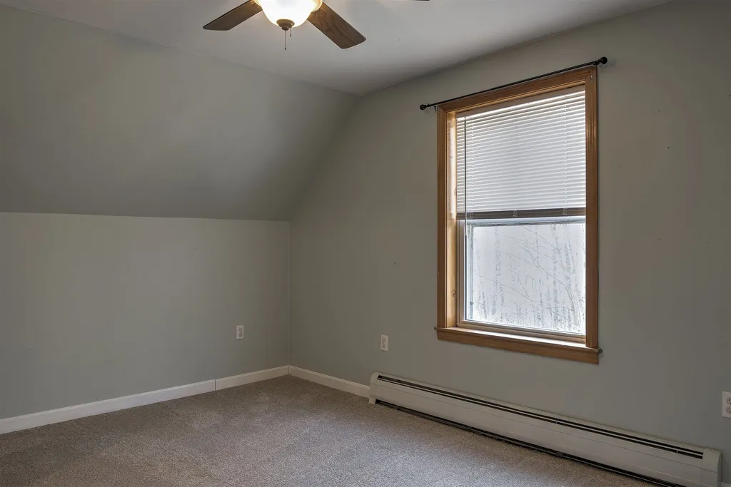 648 Tigola Trail Stoddard NH 03464