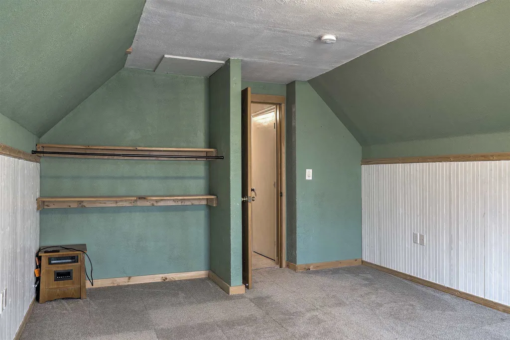 648 Tigola Trail Stoddard NH 03464