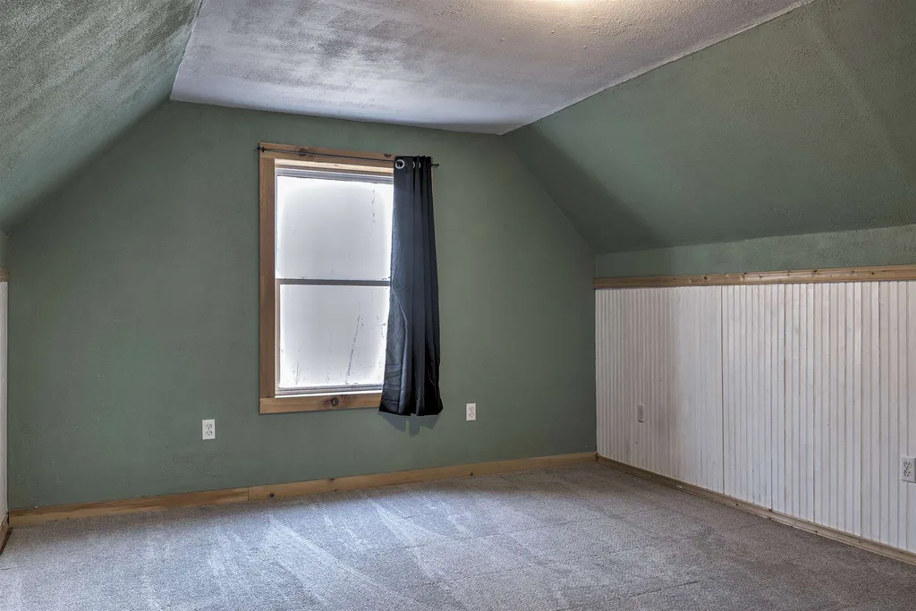 648 Tigola Trail Stoddard NH 03464