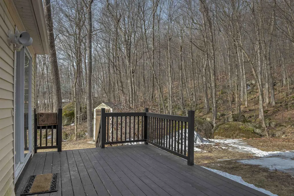 648 Tigola Trail Stoddard NH 03464