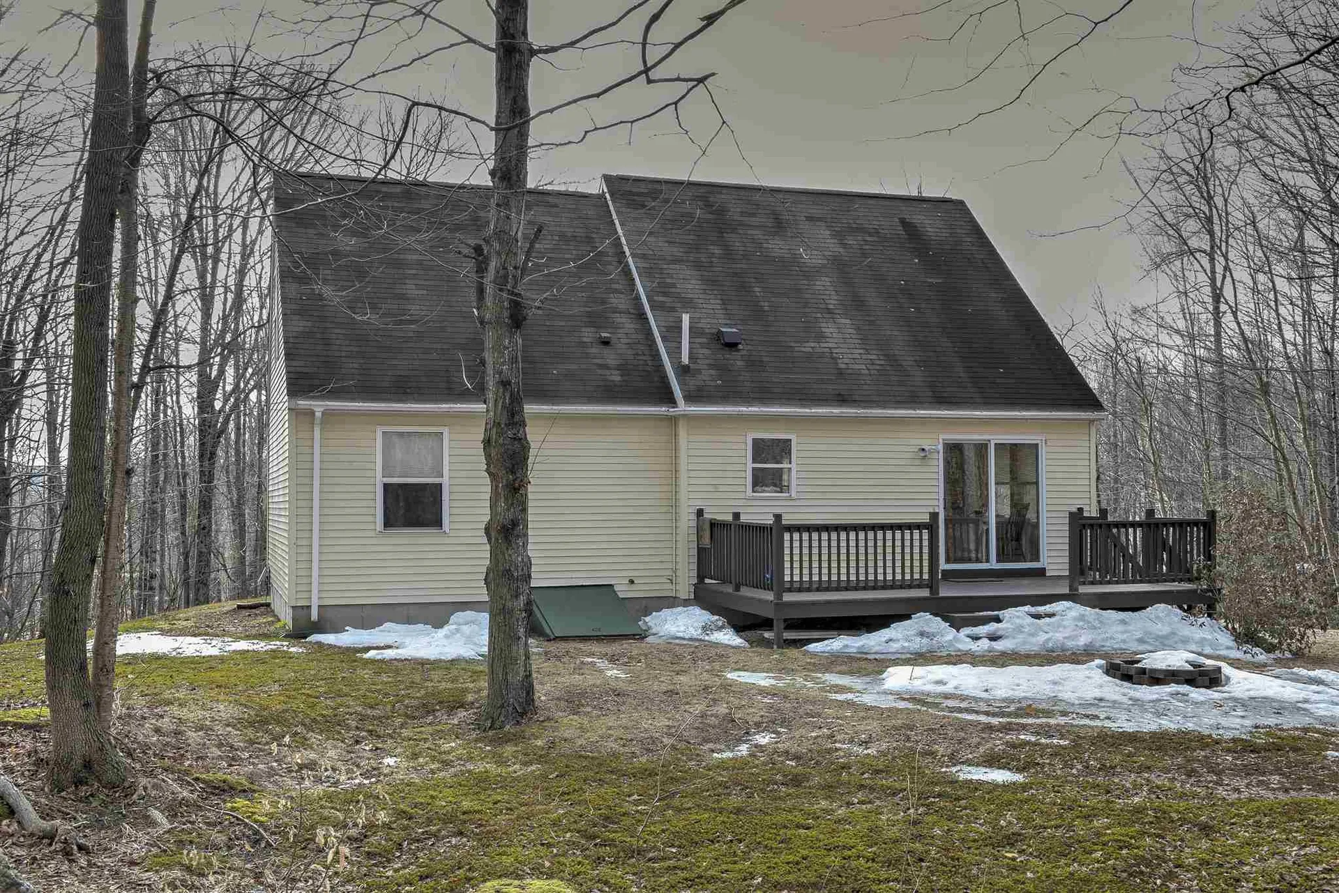 648 Tigola Trail Stoddard NH 03464