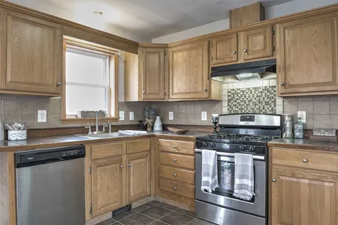 648 Tigola Trail Stoddard NH 03464