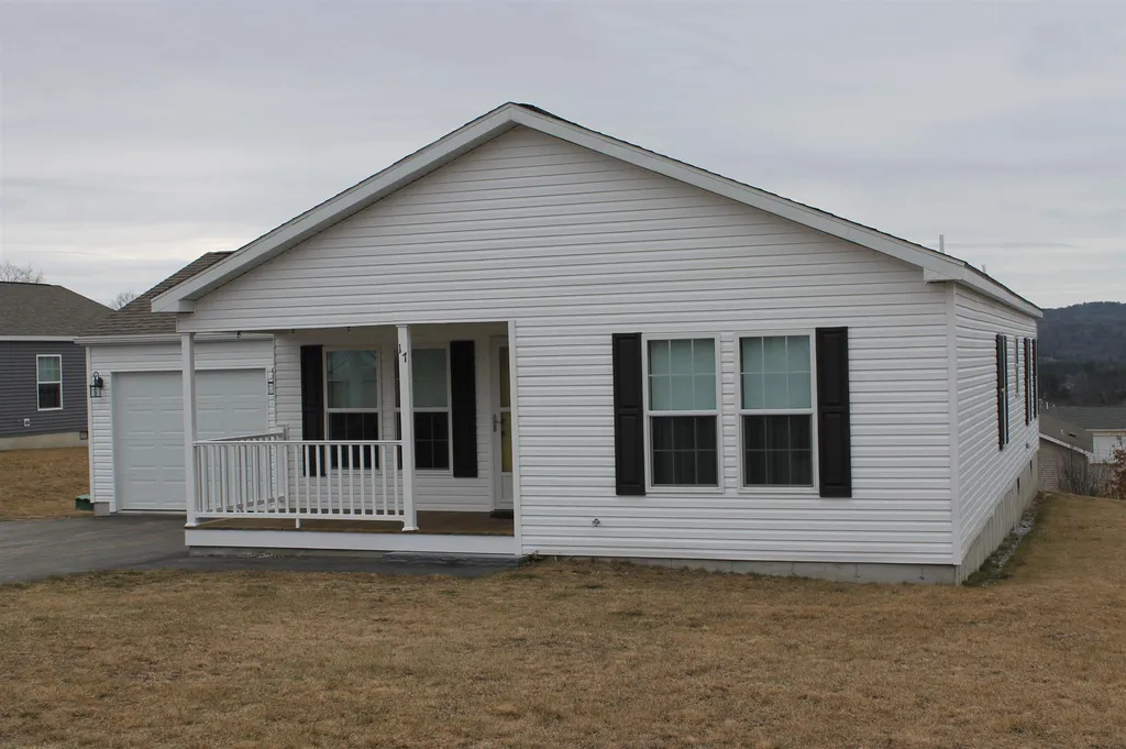 17 Dynamic View Drive Franklin NH 03235