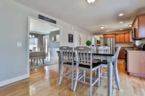 391 Chester Road Auburn NH 03032