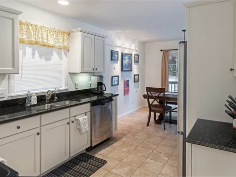 259 Fox Run Colchester VT 05446
