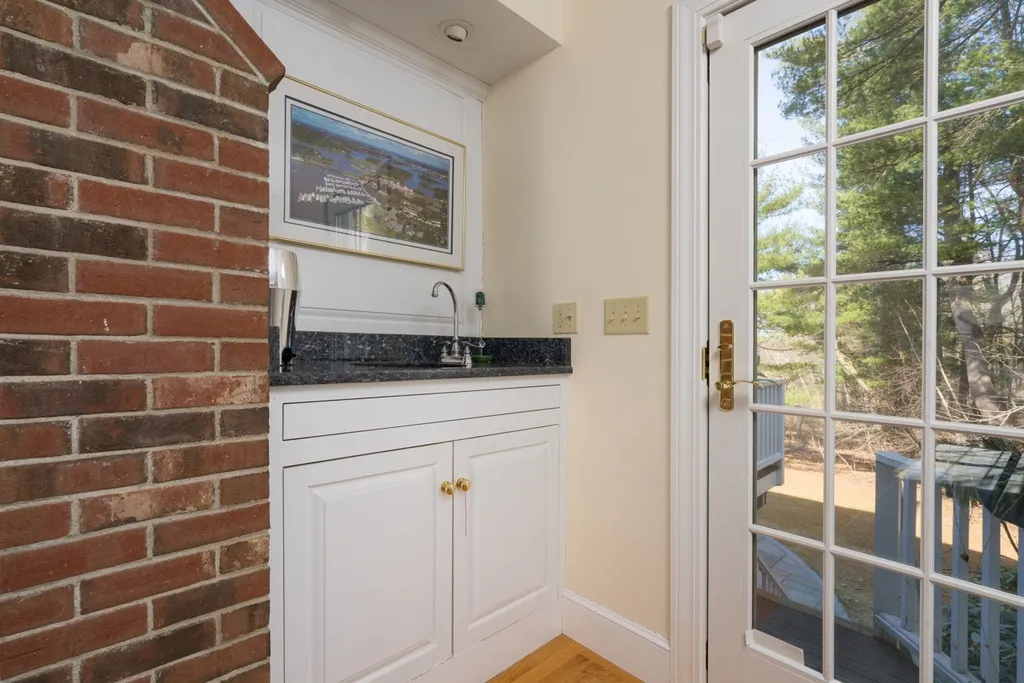 25 Nantucket Place Greenland NH 03840