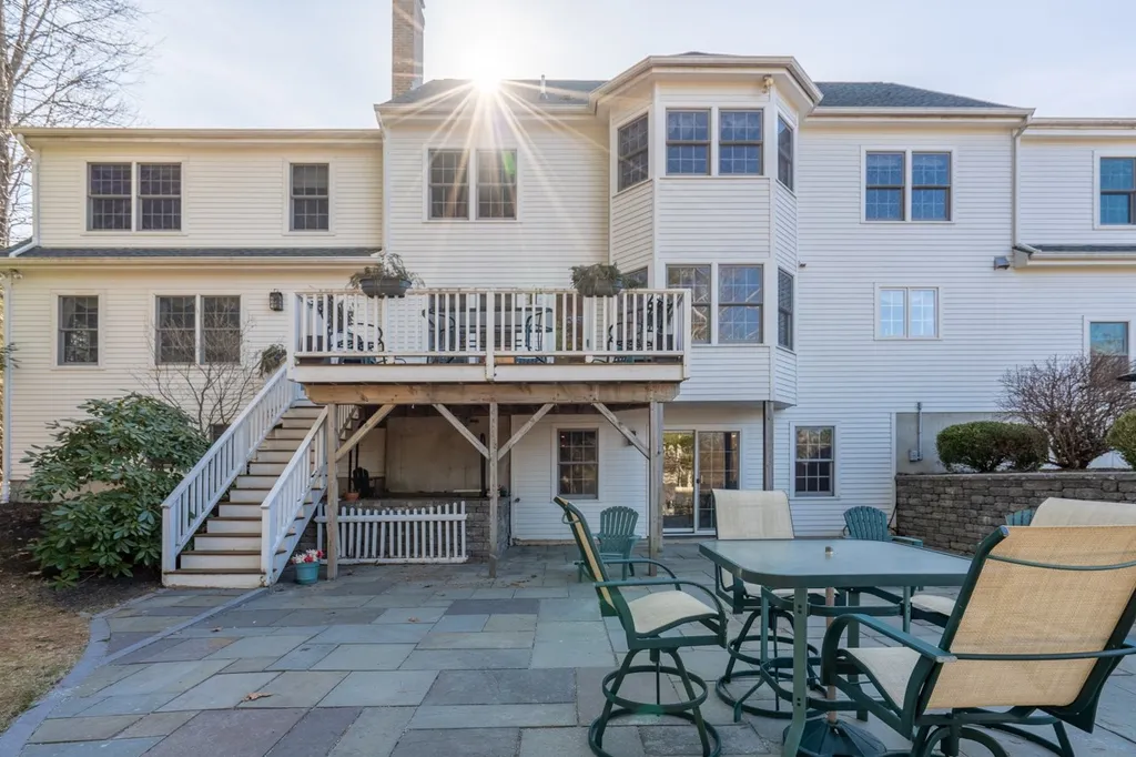 25 Nantucket Place Greenland NH 03840