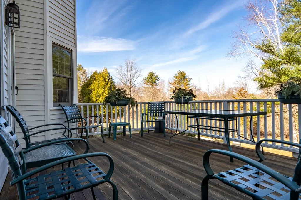 25 Nantucket Place Greenland NH 03840