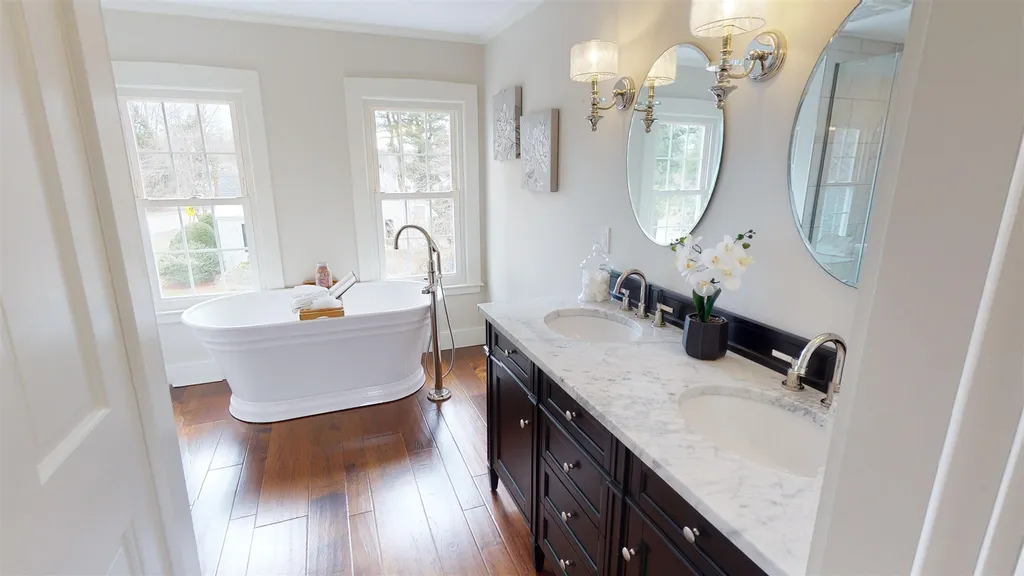 1345 State Road Eliot ME 03903