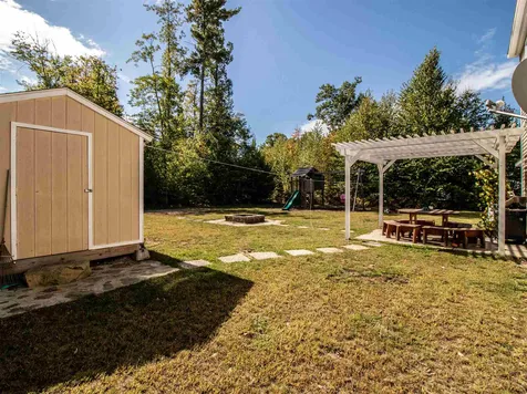 35 Collins Circle Rochester NH 03867