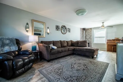 35 Collins Circle Rochester NH 03867