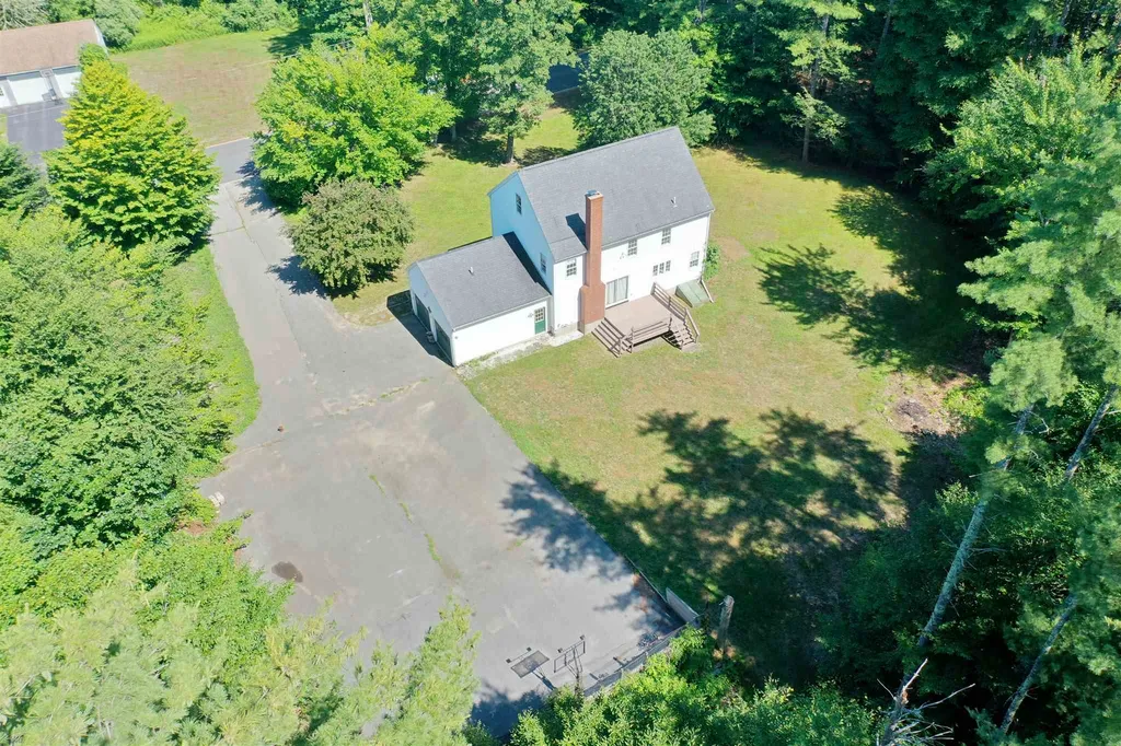 58 Prescott Road Brentwood NH 03833