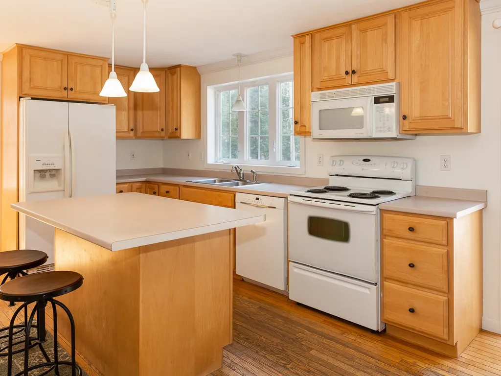 58 Prescott Road Brentwood NH 03833