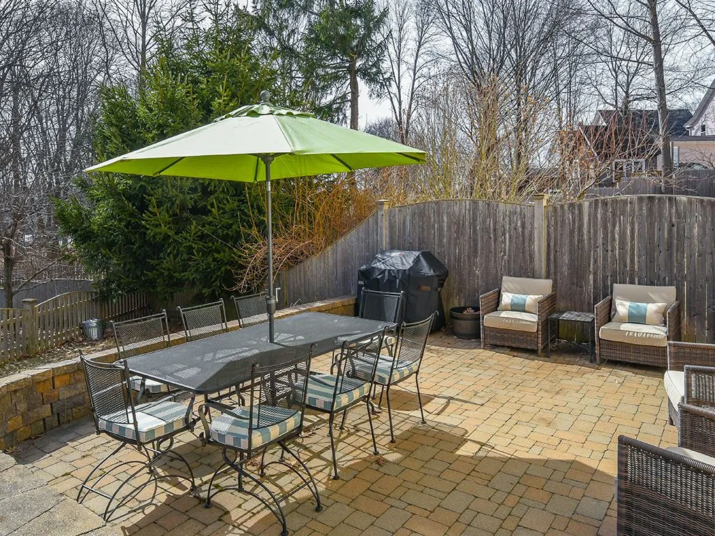 72 Woodbury Avenue Portsmouth NH 03801