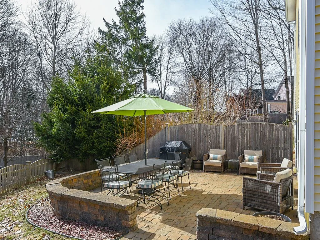 72 Woodbury Avenue Portsmouth NH 03801