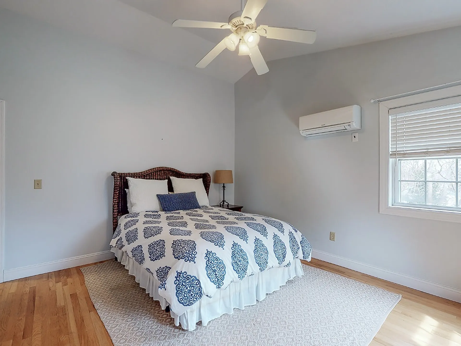 72 Woodbury Avenue Portsmouth NH 03801