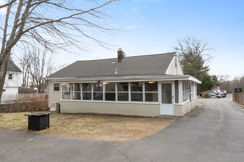 15 Sand Hill Road Salem NH 03079