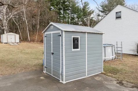 15 Sand Hill Road Salem NH 03079