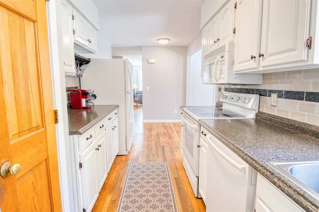 103 Palmer Court Shelburne VT 05482