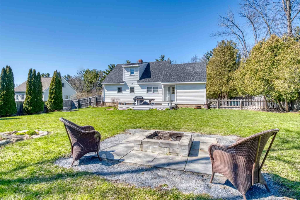 103 Palmer Court Shelburne VT 05482