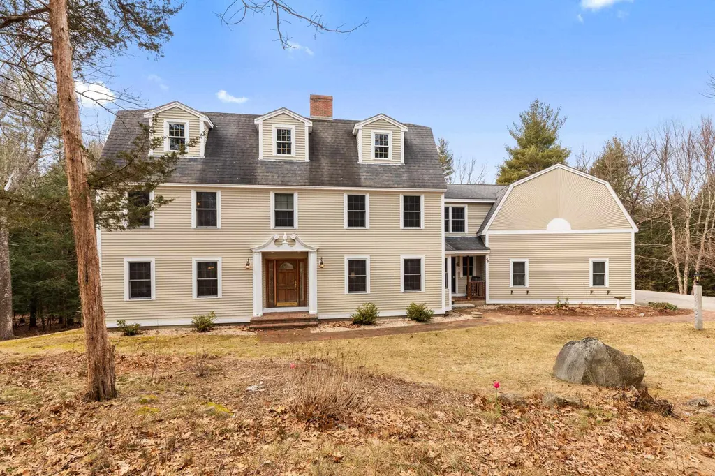 38 Sandy Brook Drive Durham NH 03824