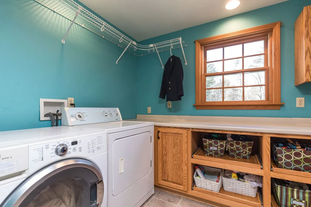 38 Sandy Brook Drive Durham NH 03824